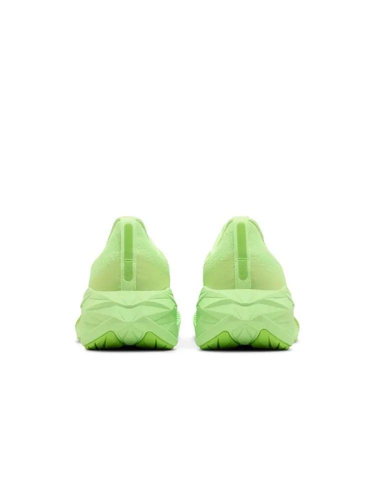 Кроссовки Novablast 4 Wide 'Illuminate Green' — изображение 6 из 8, зеленый