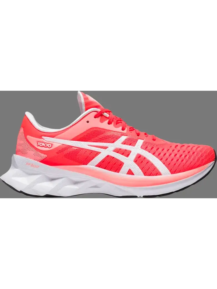 Кроссовки wmns novablast 'tokyo' Asics — изображение 1 из 1, красный