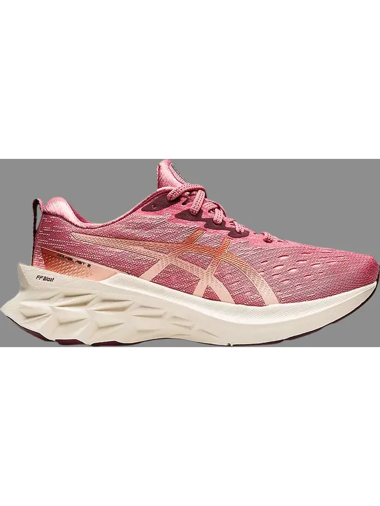 Кроссовки wmns novablast 2 'smokey rose' Asics — изображение 1 из 1, розовый