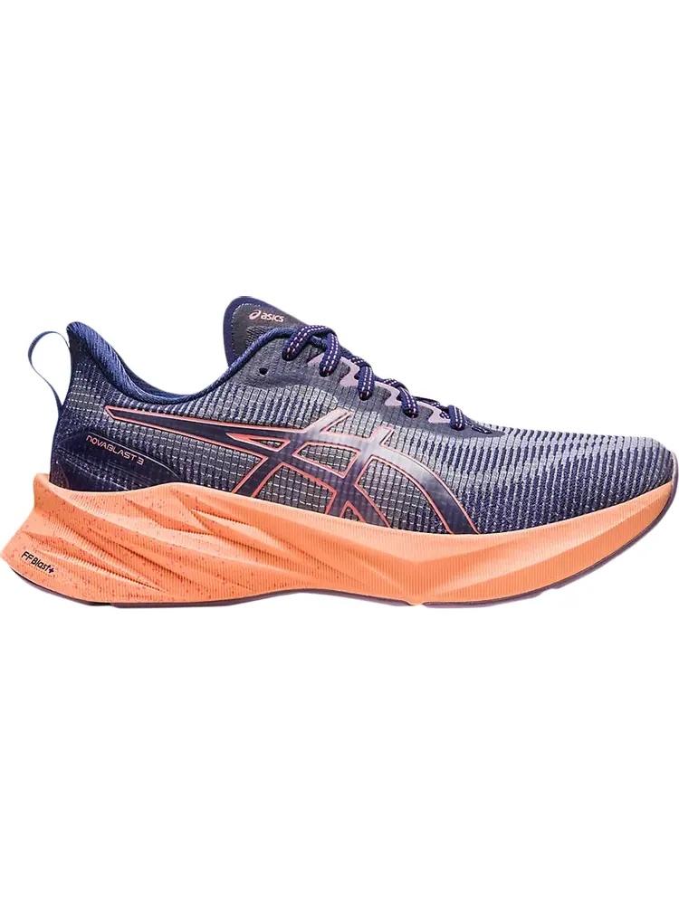 Кроссовки Wmns Novablast 3 LE 'Indigo Blue Papaya' — изображение 1 из 1, синий