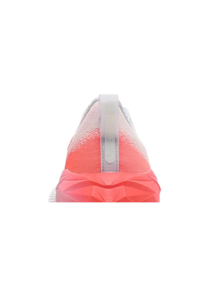 Кроссовки Hakaone Ekiden x Wmns Novablast 4 'White Sunrise Red' — изображение 7 из 8, белый красный
