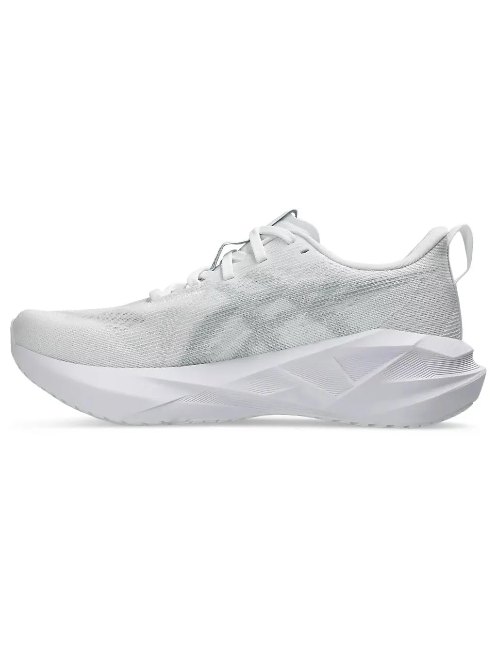 Беговые женские кроссовки Asics Novablast 5 — изображение 7 из 7, белый/серый
