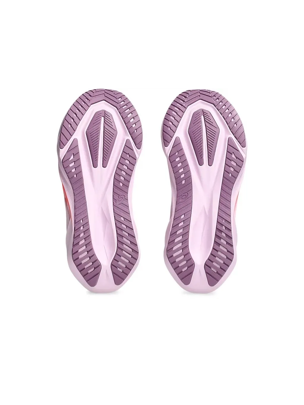 Беговые женские кроссовки Asics Novablast 5 — изображение 5 из 7, белый