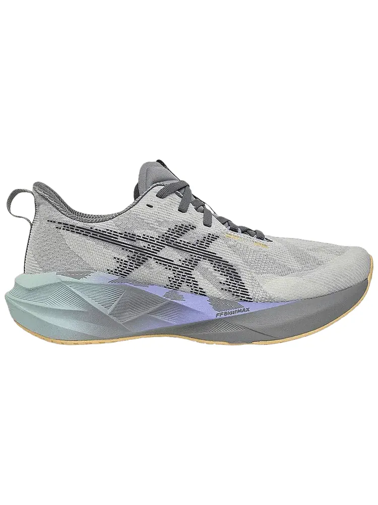 Кроссовки Asics Wmns Novablast 5 CP — изображение 1 из 1, бежевый