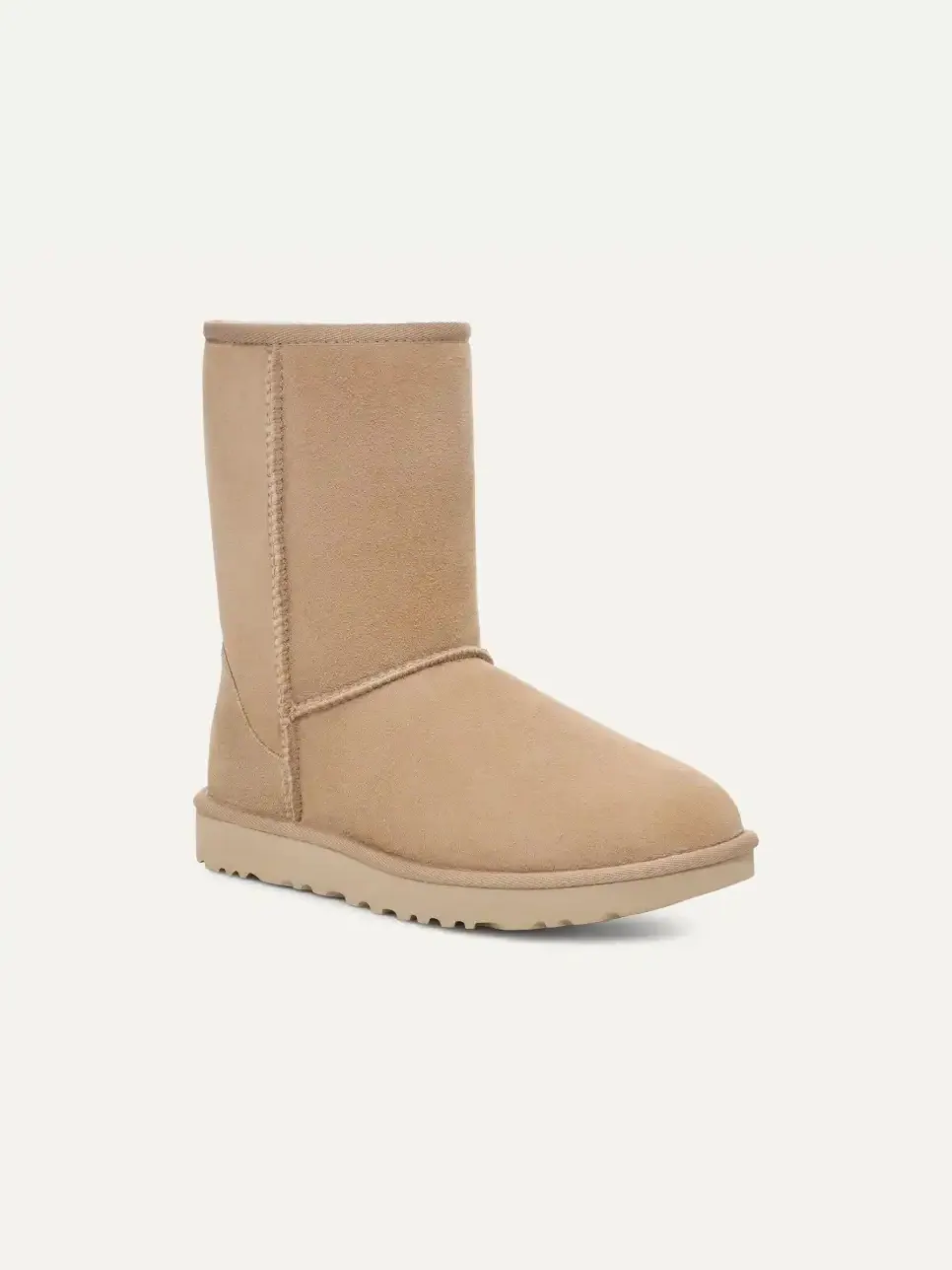 Ботинки Ugg Women's Classic Short II — изображение 2 из 6, песочный