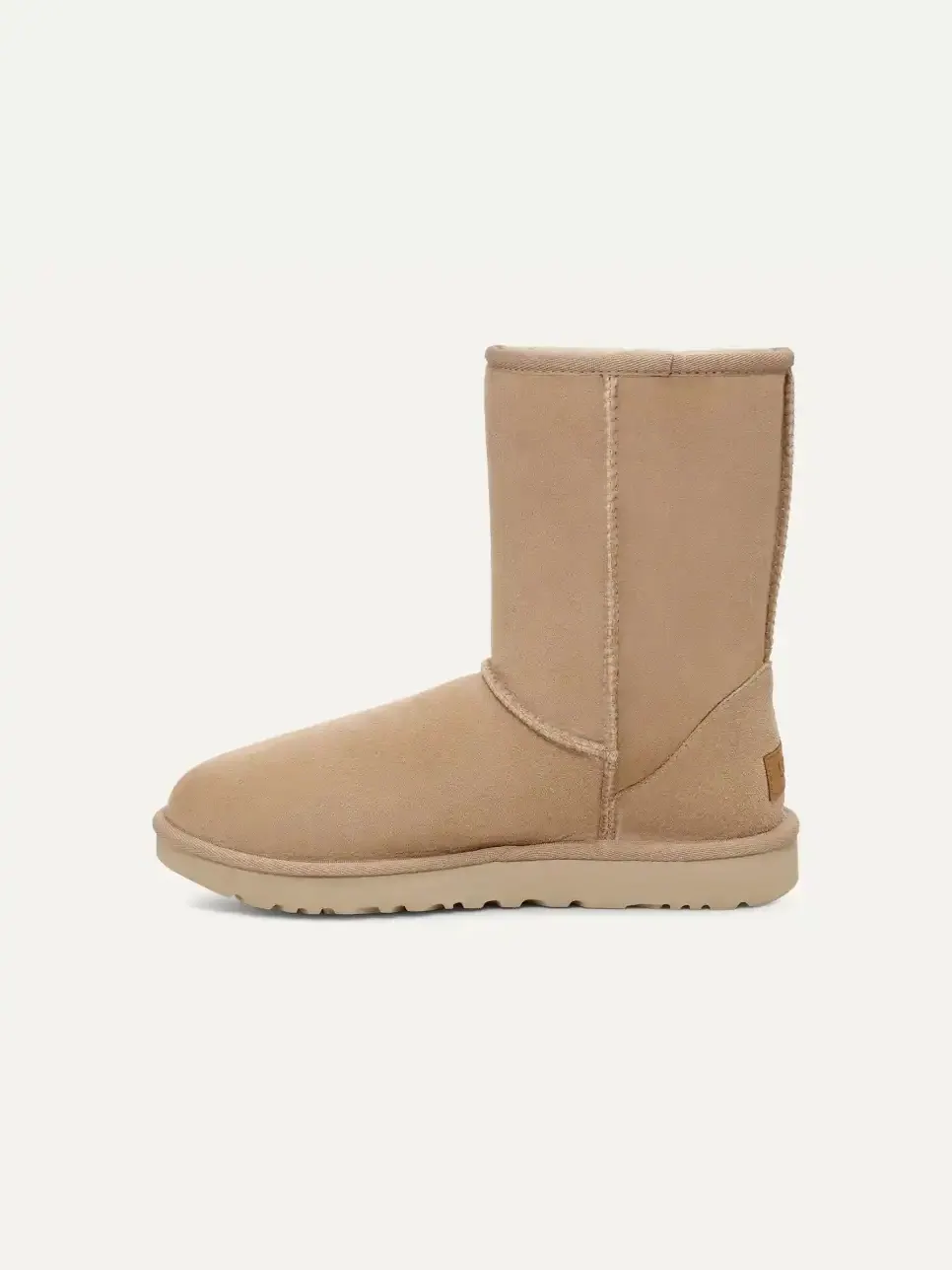 Ботинки Ugg Women's Classic Short II — изображение 3 из 6, песочный