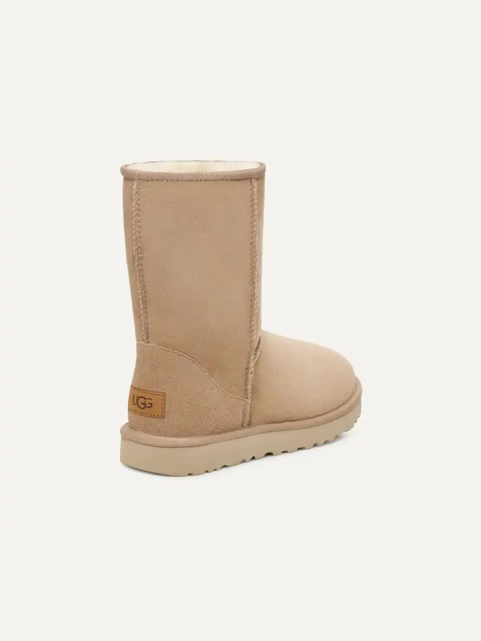 Ботинки Ugg Women's Classic Short II — изображение 4 из 6, песочный