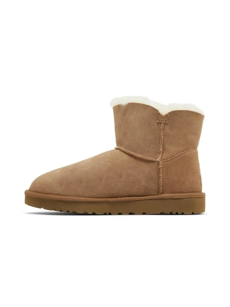 Ботинки UGG Wmns Mini Bailey Button 2 — изображение 3 из 4, коричневый