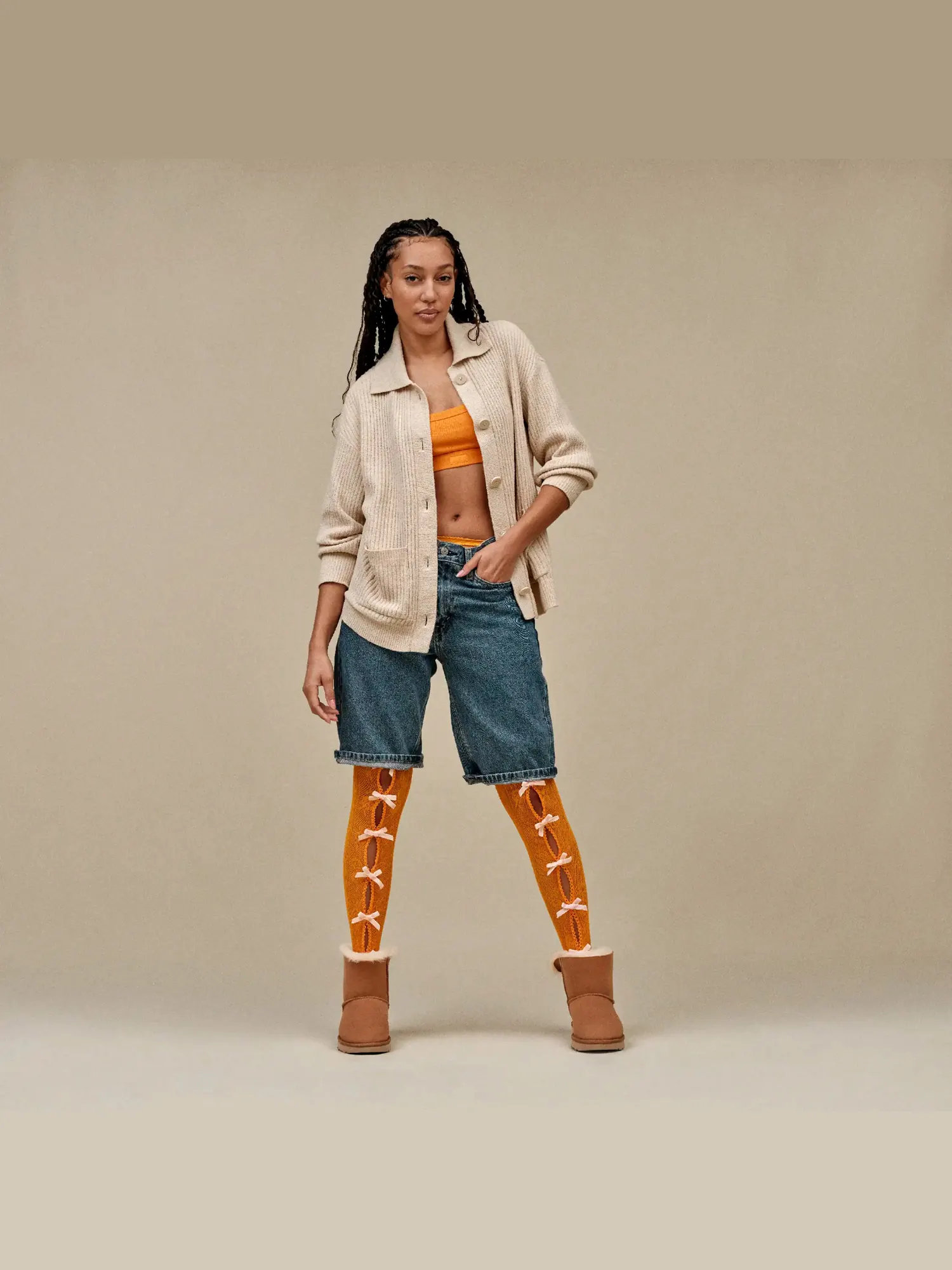 Угги UGG Mini Bailey Bow II — изображение 6 из 6, каштановый