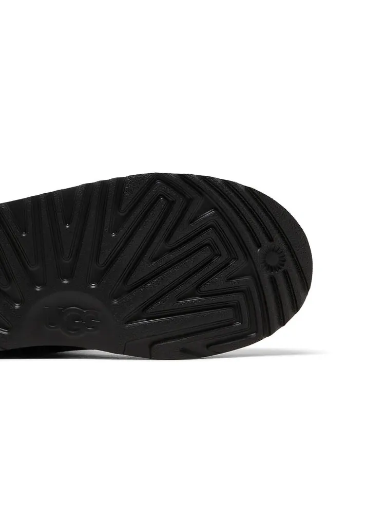 Ботинки UGG Classic II Boot Kids Black — изображение 5 из 6, черный