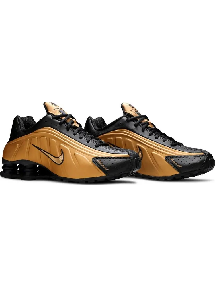 Кроссовки Nike Shox R4 'Metallic Gold' — изображение 8 из 8, золото