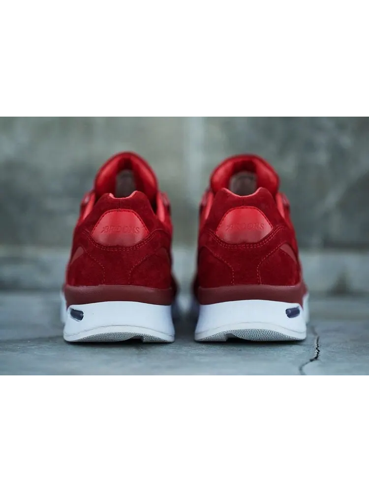 Кроссовки Brooks Bait x Regent 'Inferno' — изображение 3 из 4, красный
