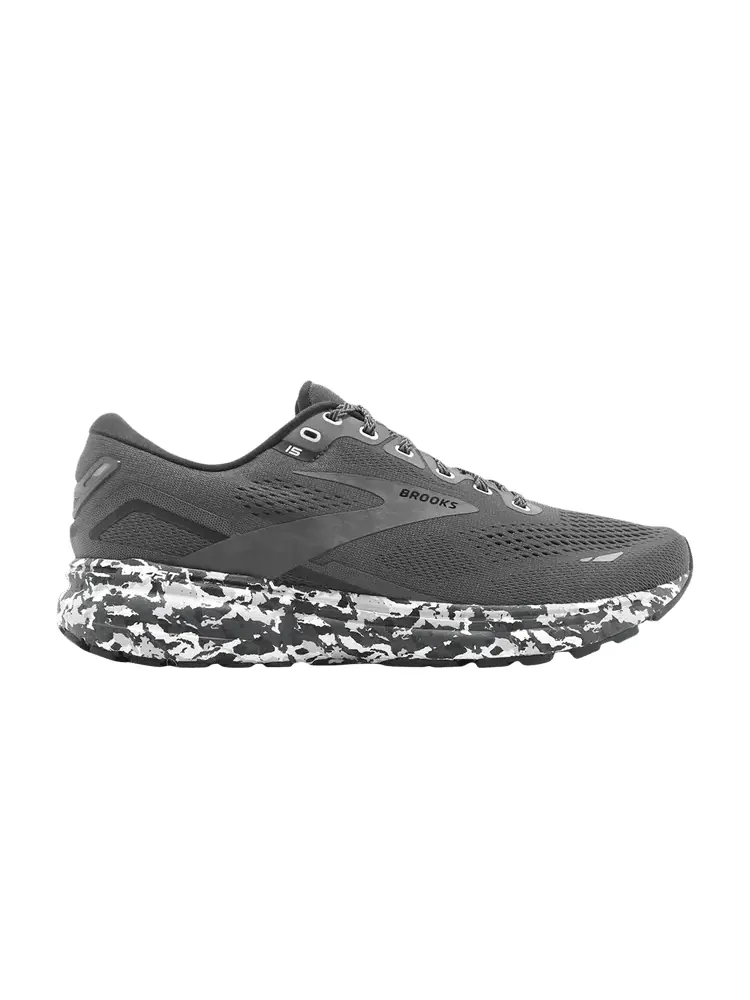 Кроссовки Ghost 15 'Black Camo' — изображение 1 из 1, черный