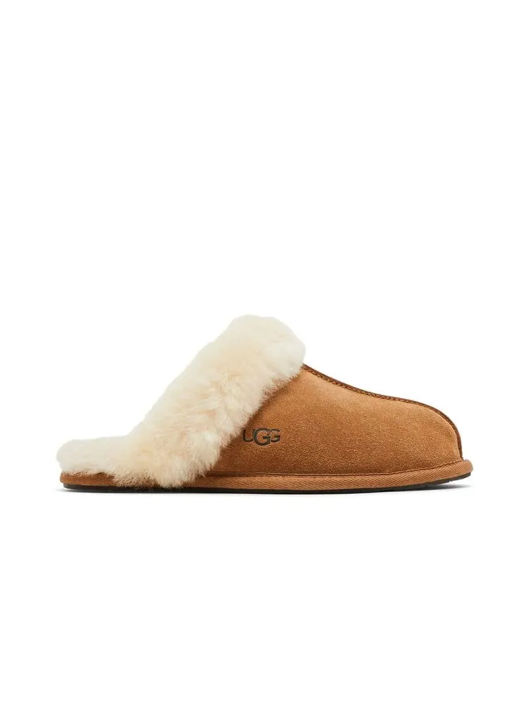 Кроссовки UGG Wmns Scuffette II Chestnut — изображение 1 из 6, коричневый