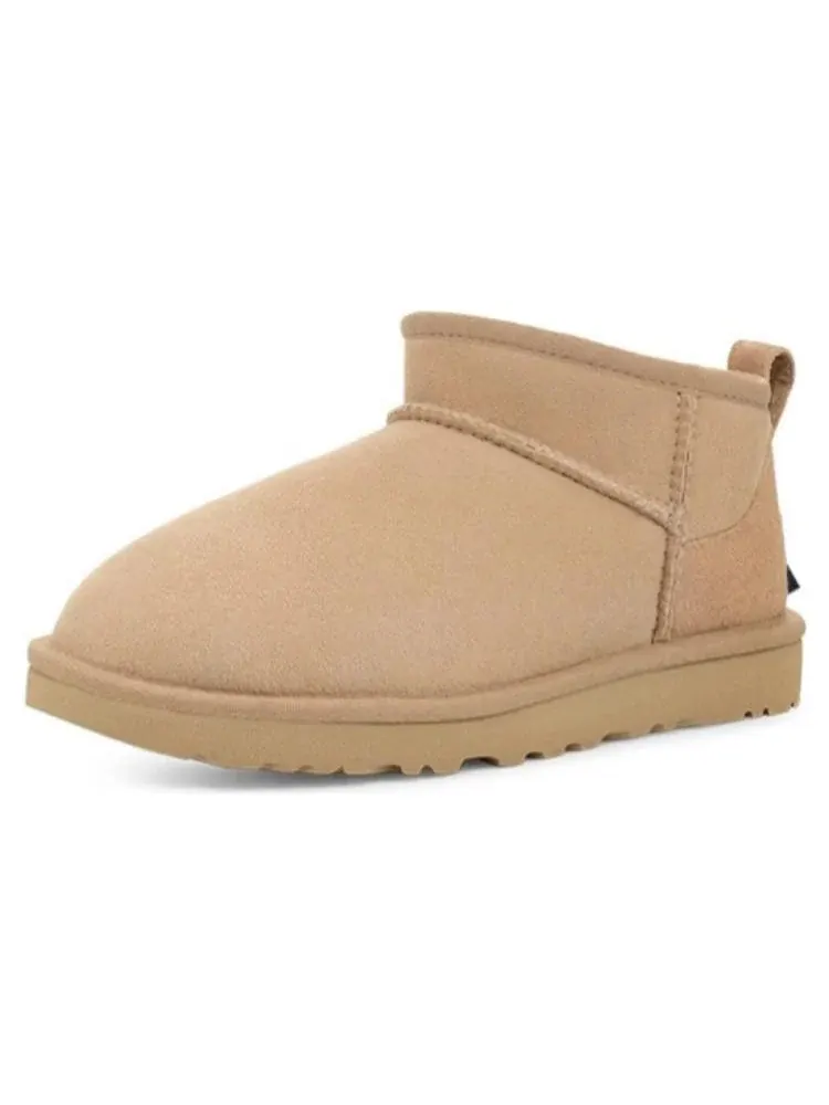 Ботинки UGG Wmns Classic Ultra Mini — изображение 2 из 5, коричневый