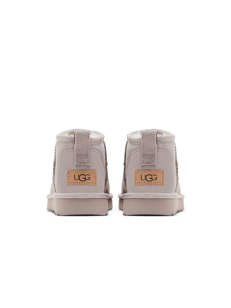 Ботинки UGG Wmns Classic Ultra Mini — изображение 6 из 6, дымчатый
