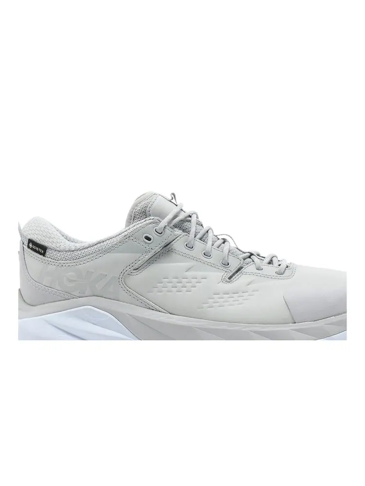 Кроссовки HOKA Kaha Low GTX 'Lunar Rock' — изображение 2 из 4, серый