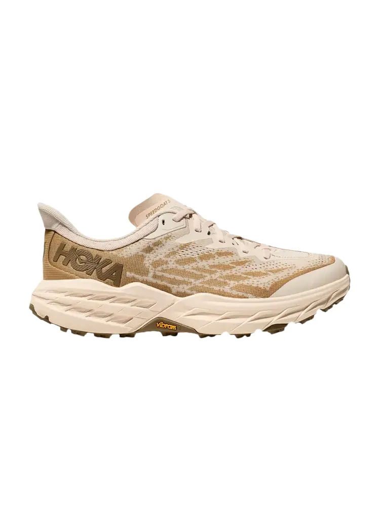 Кроссовки HOKA Speedgoat 5 — изображение 1 из 1, бежевый