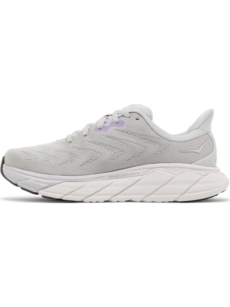 Кроссовки Wmns Arahi 6 'Harbor Mist Silver' — изображение 3 из 4, серый