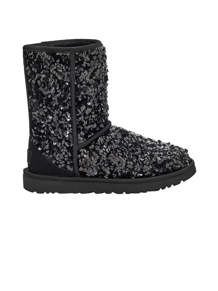 Кроссовки UGG Wmns Classic Short Chunky — изображение 1 из 1, черный