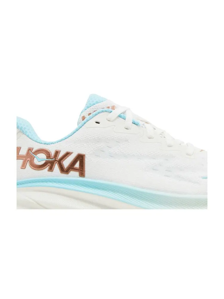 Кроссовки HOKA Wmns Clifton 9 Wide 'Frost Rose Gold' — изображение 3 из 9, розовый золотистый