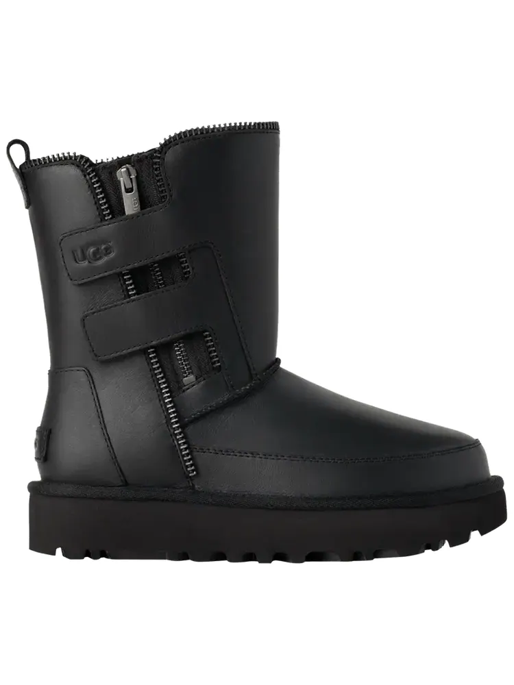 Мотоботинки UGG Wmns Classic Short — изображение 1 из 1, черный