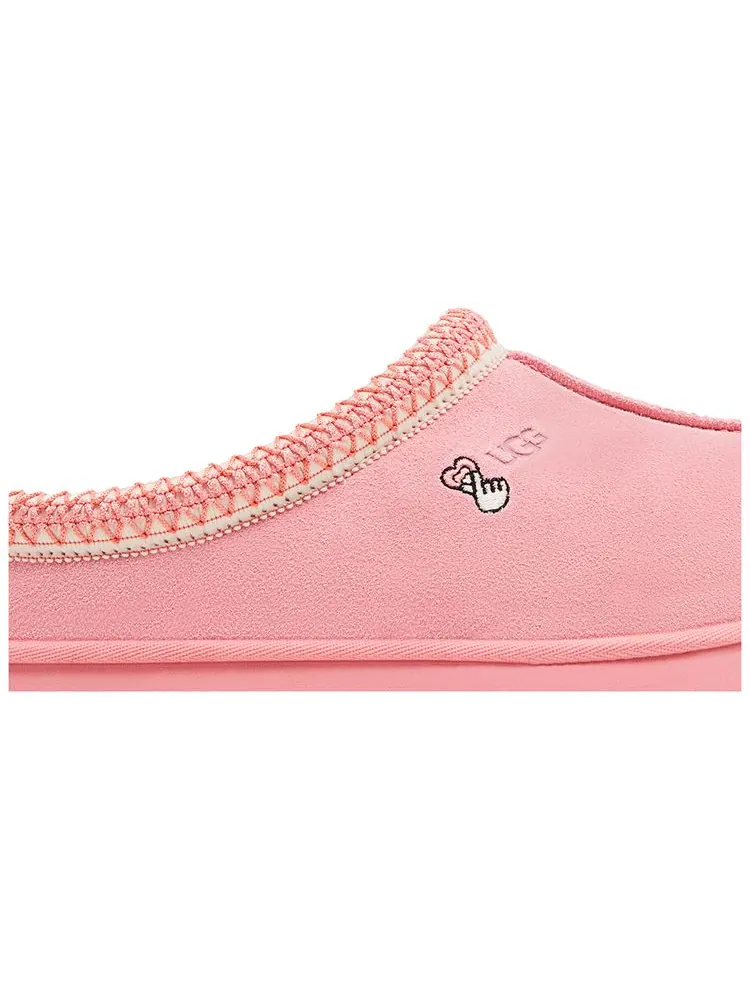 Кроссовки UGG Tazz Slipper Kids 'Love '25 Pack - Tropical Pink' — изображение 2 из 4, розовый