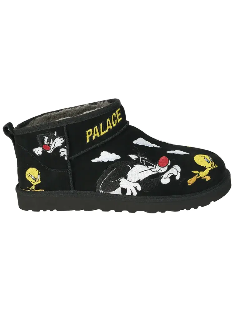Ботинки Palace x Looney Tunes x UGG Classic Ultra Mini Boot — изображение 1 из 1, черный