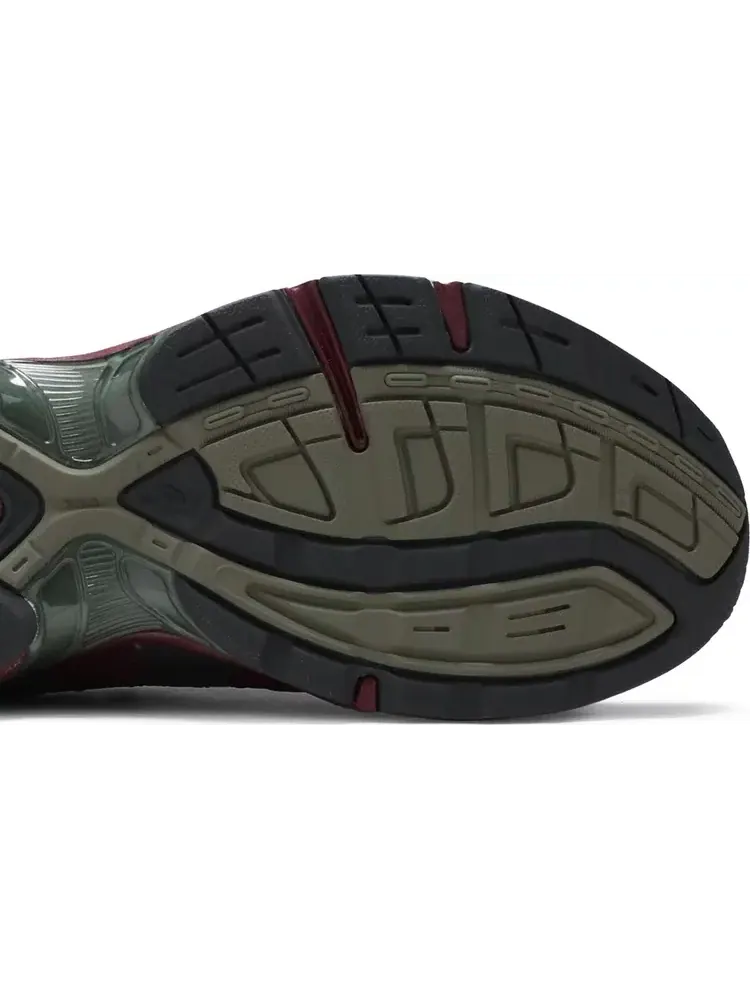 Кроссовки kiko kostadinov x ub2-s gel 1130 'deep mars' Asics — изображение 5 из 8, красный
