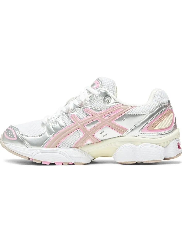 Кроссовки Wmns Gel Nimbus 9 'Candy Floss' — изображение 2 из 3, белый