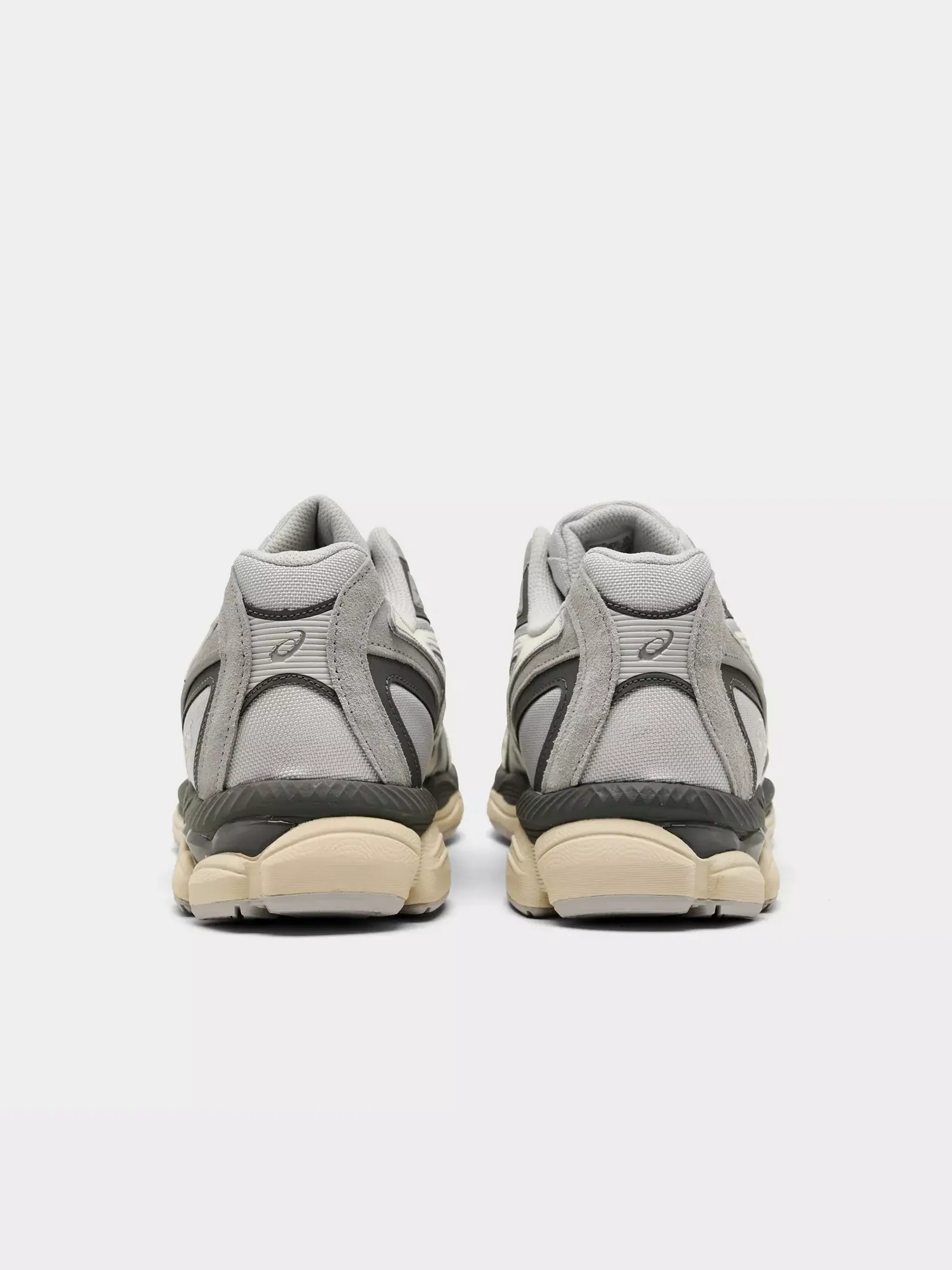 Кроссовки ASICS Gel NYC 2055 'Glacier Grey Cream' — изображение 4 из 6, серый/кремовый