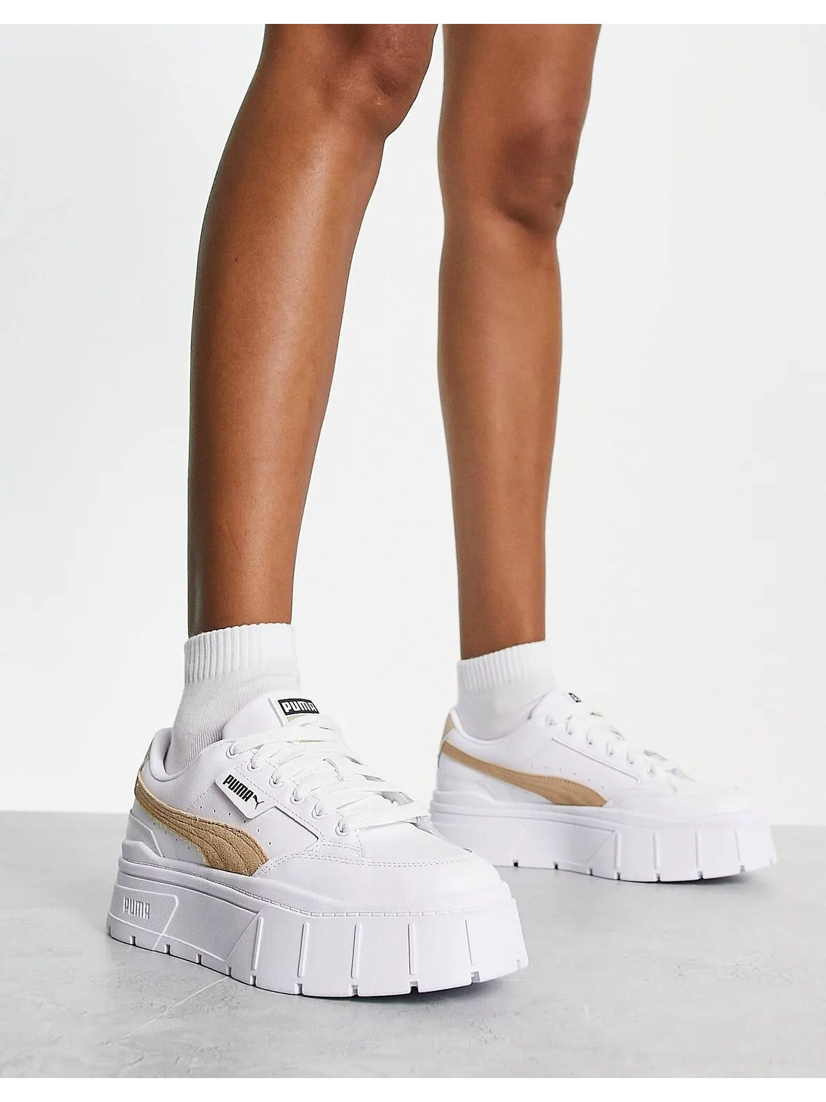 Кроссовки Puma Mayze Stack — изображение 1 из 4, белый