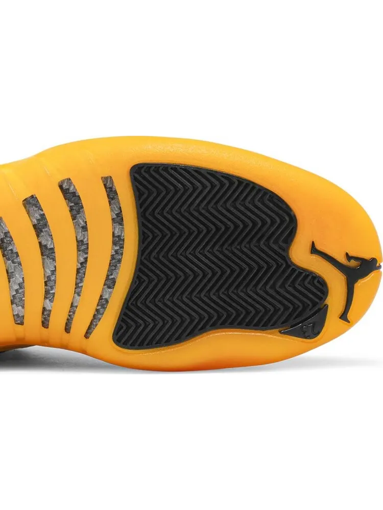 Кроссовки Air Jordan 12 Retro University Gold — изображение 5 из 8, золото