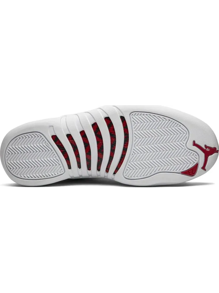 Кроссовки Air Jordan 12 Retro FIBA — изображение 4 из 8, белый