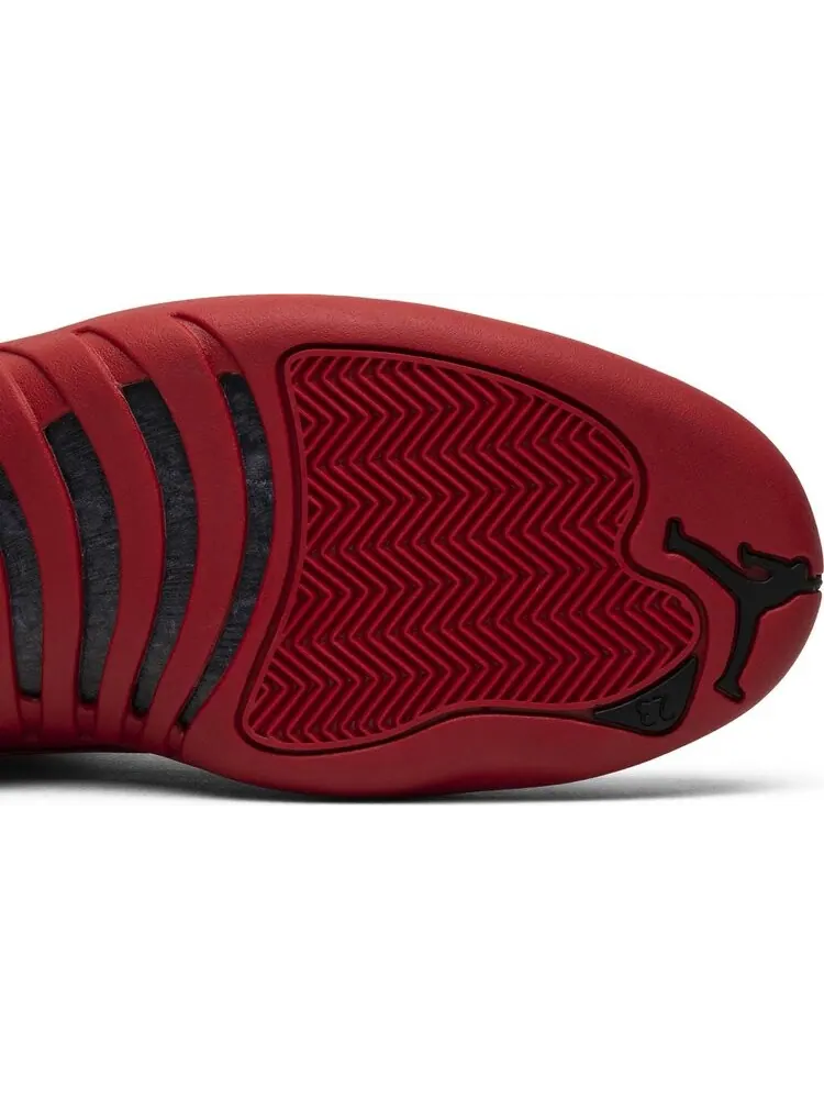 Кроссовки Air Jordan 12 Retro Gym — изображение 5 из 8, красный