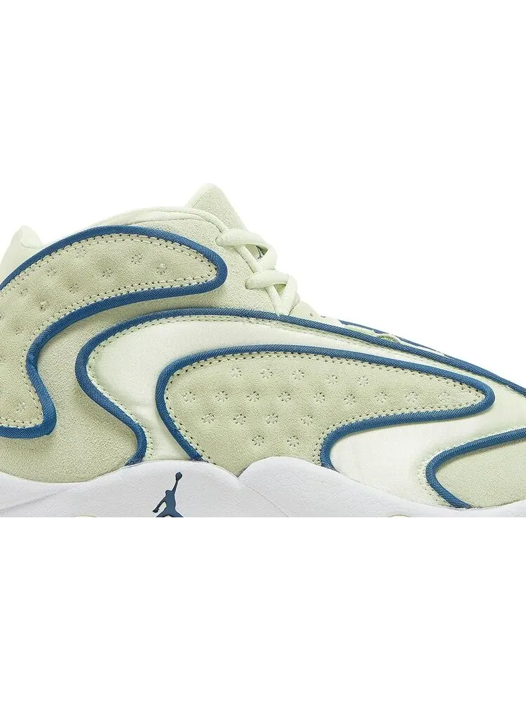 Кроссовки Wmns Air Jordan OG Lime Ice — изображение 2 из 8, зеленый