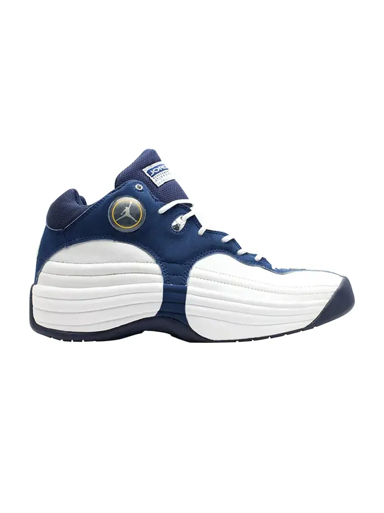 Кроссовки Air Jordan Jordan Team 1 — изображение 1 из 1, белый