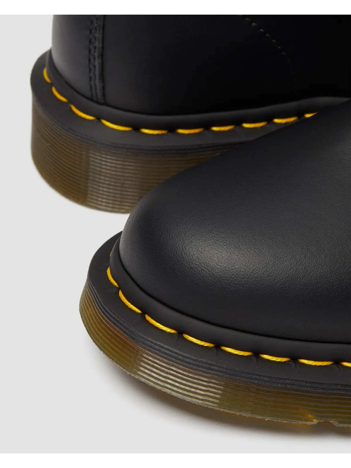 Ботинки берцы Dr. Martens Vegan 1460 Felix — изображение 4 из 11, черный