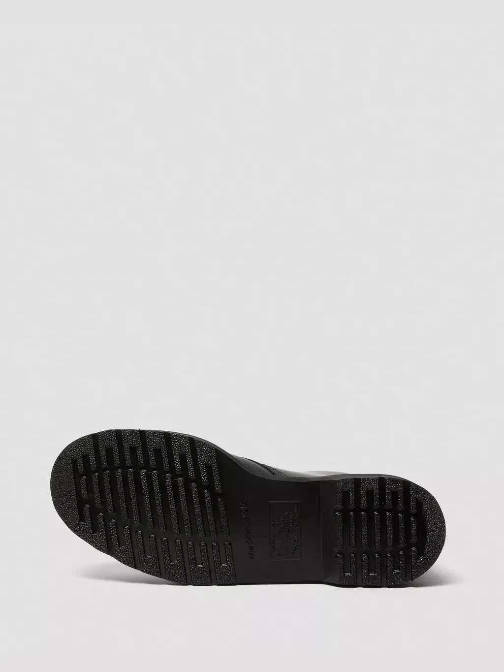 Ботинки мужские Dr. Martens 1460 Mono, гладкая кожа — изображение 10 из 11, черный