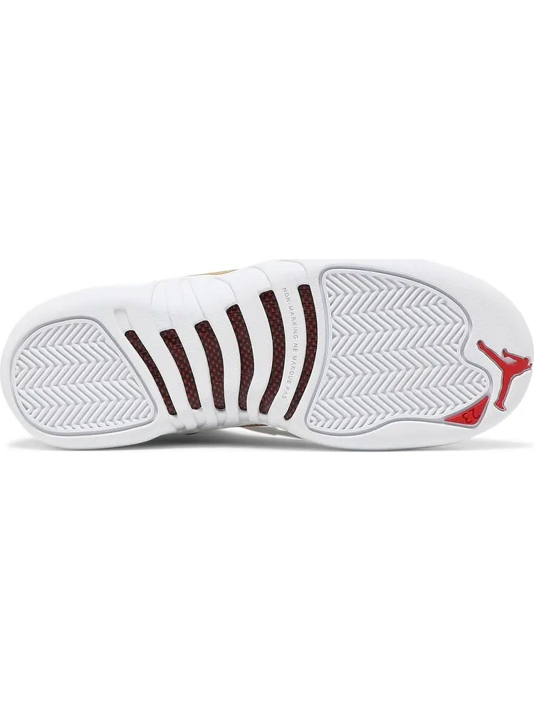 Кроссовки Air Jordan 12 Retro GS FIBA — изображение 4 из 8, белый