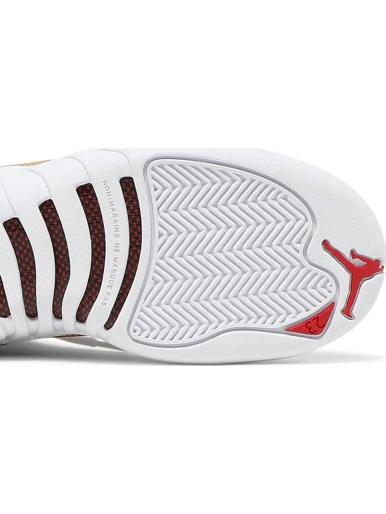 Кроссовки Air Jordan 12 Retro GS FIBA — изображение 5 из 8, белый
