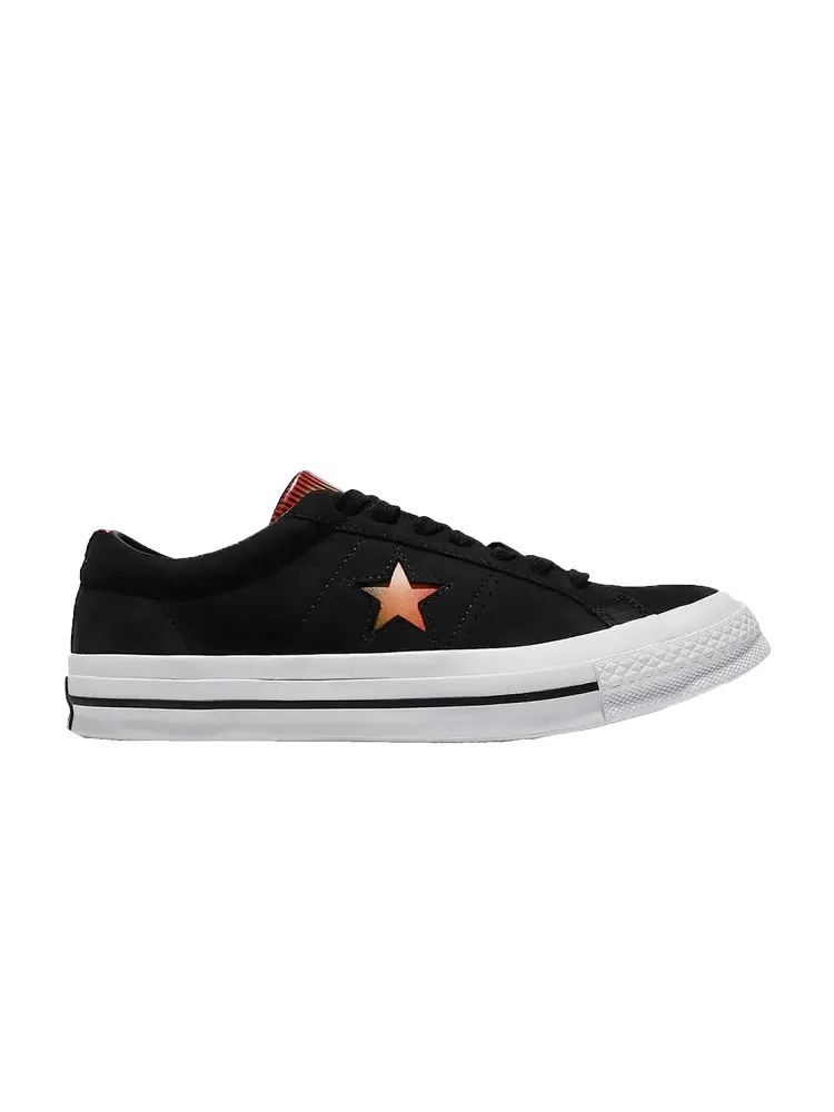 Кроссовки Converse One Star Low 'Year of the Dog' — изображение 1 из 1, черный
