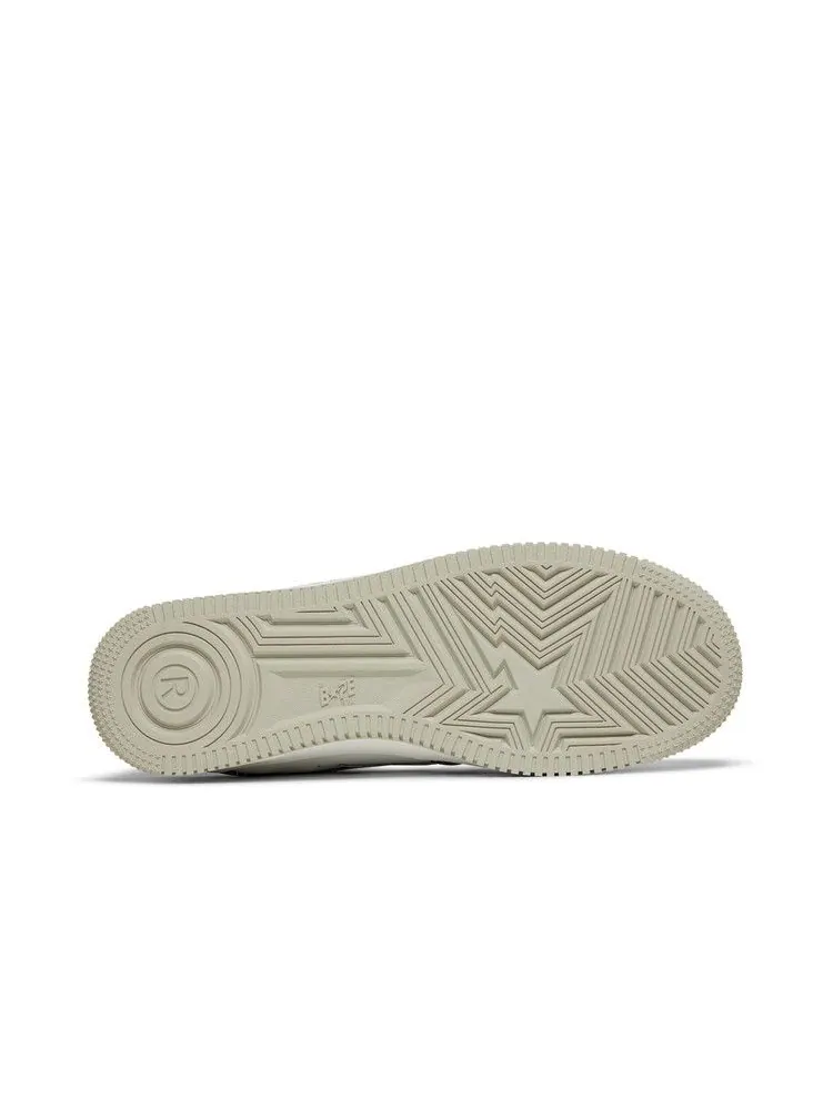Кроссовки BAPE Medicom Toy x Bapesta Low M2 'Be@r Camo - Black' — изображение 5 из 9, белый/черный