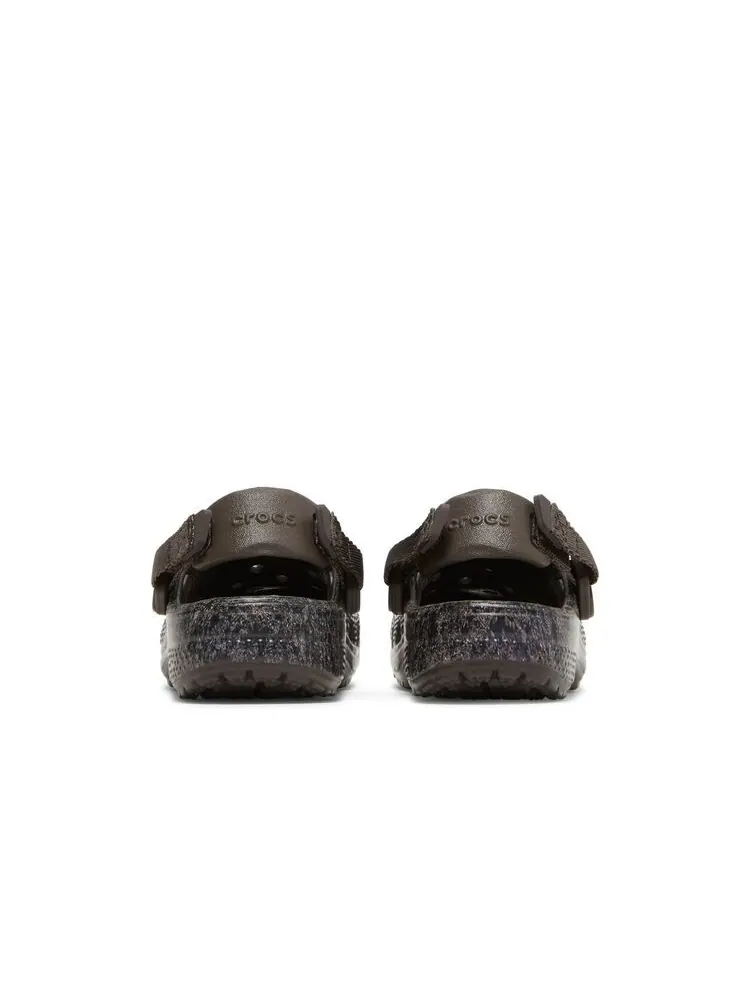 Кроссовки Crocs Anwar Carrots x Clog Kids Soil - Espresso — изображение 6 из 6, почва эспрессо
