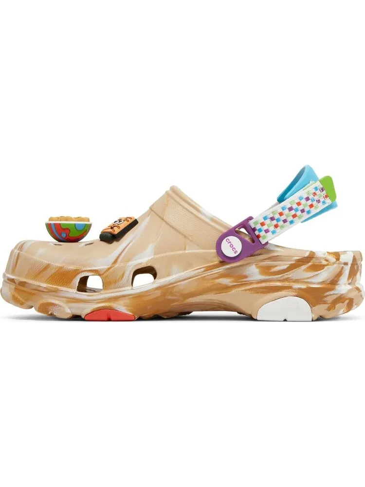 Кроссовки Cinnamon Toast Crunch x Classic All-Terrain Clog — изображение 3 из 8, коричневый