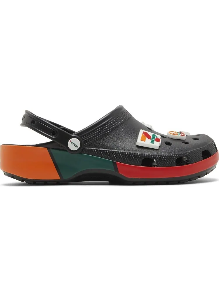 Кроссовки Crocs Classic Clog 7-Eleven — изображение 1 из 8, черный