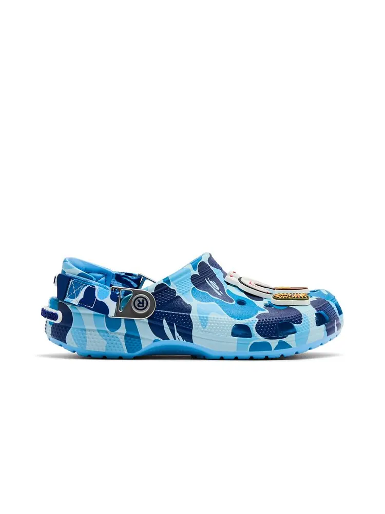 Кроссовки BAPE x Classic Clog 'ABC Camo - Blue' — изображение 1 из 9, синий