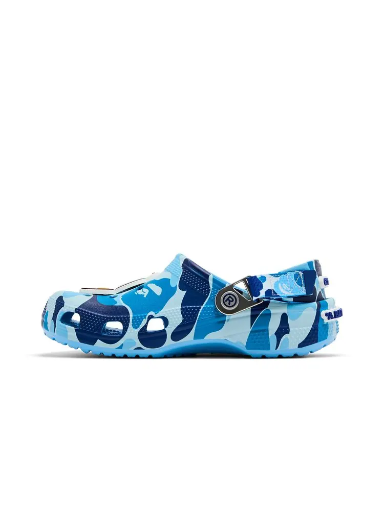Кроссовки BAPE x Classic Clog 'ABC Camo - Blue' — изображение 3 из 9, синий