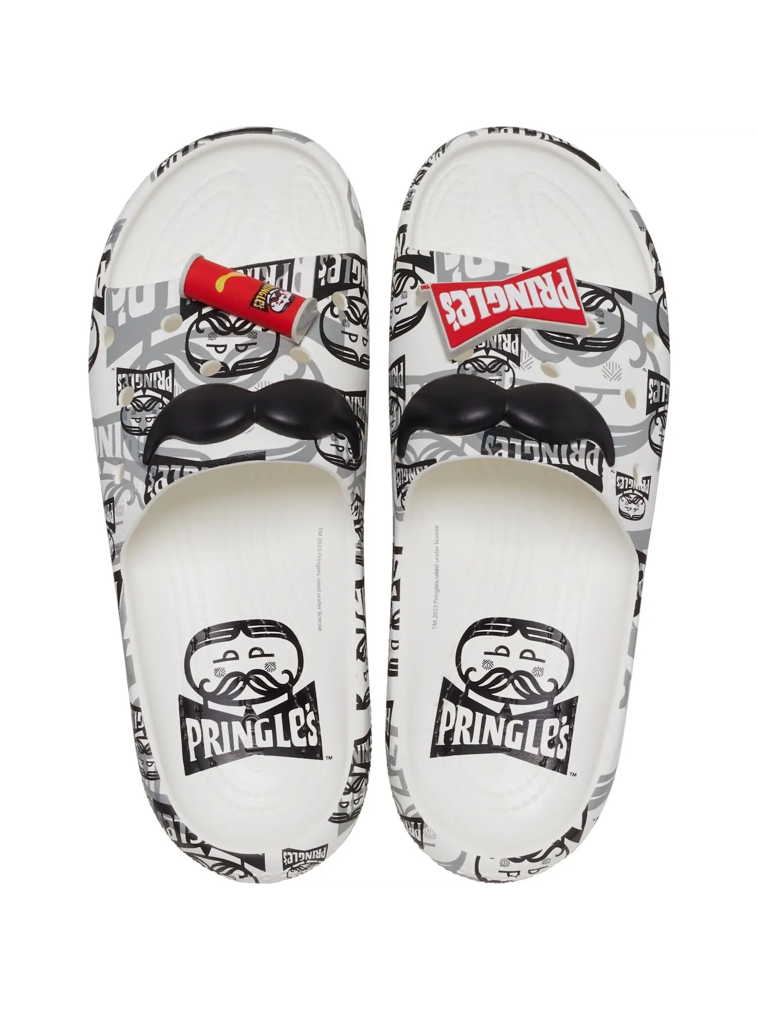 Шлепанцы Crocs Classic x Pringles Unisex — изображение 1 из 7, черный/белый