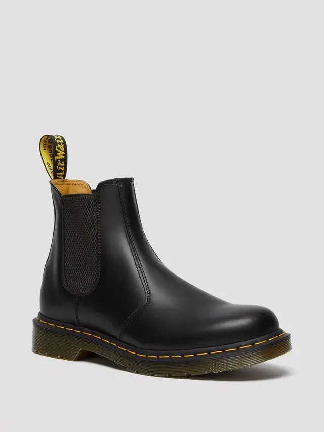 Ботинки Dr. Martens 2976 Chelsea с желтой прострочкой — изображение 2 из 11